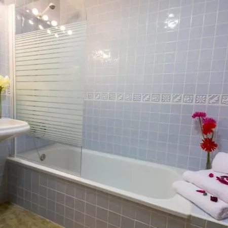 Apartment Turistico Duque De Hornachuelos 9 *